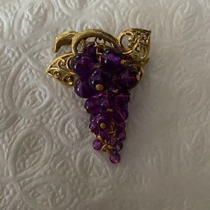 Grape brooch